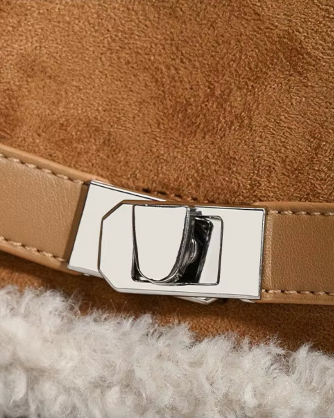 Faux- Lammfell Schultertasche Amalia