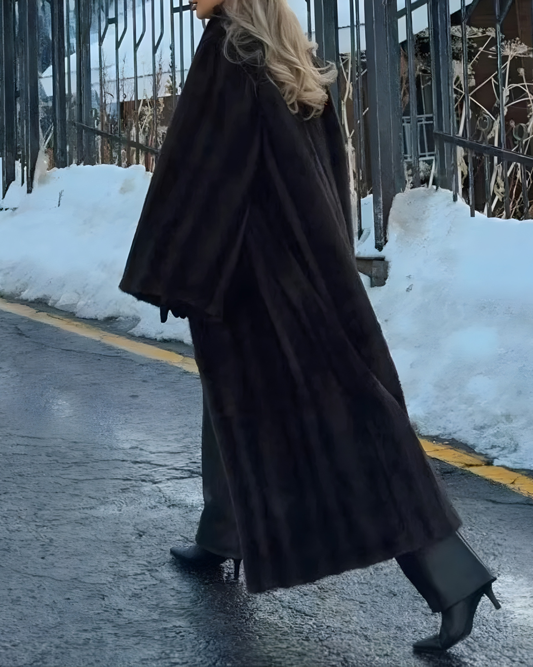 Faux Fur Mantel Giorgia